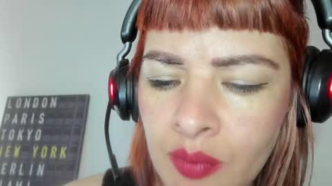 antonia online show from 02/11/26, 01:38