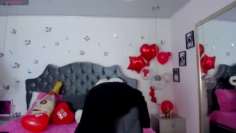 antonnela online show from 02/22/25, 02:19