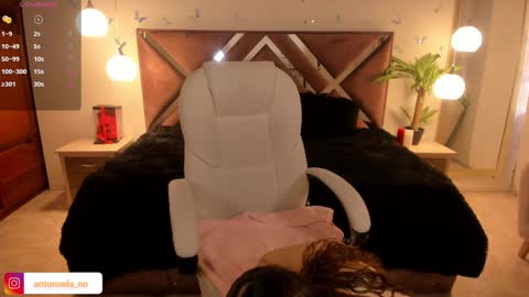 antonnela online show from 09/13/25, 01:22