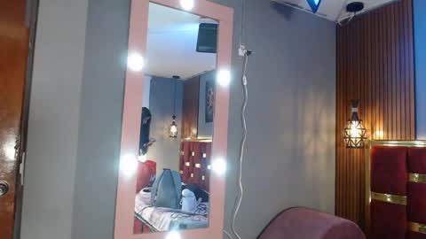 Aranza.  online show from 06/10/26, 11:42