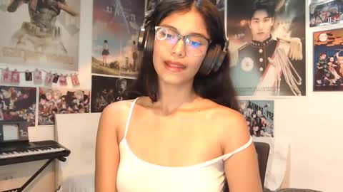 Ariana online show from 02/25/25, 03:38