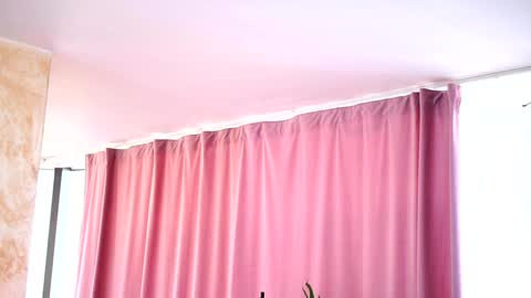 Arielle online show from 01/06/25, 11:29