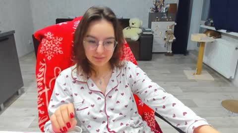 Arina online show from 12/15/24, 03:31