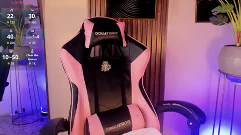   online show from 11/27/25, 12:40