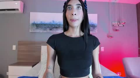 Ashly online show from 10/29/25, 07:59