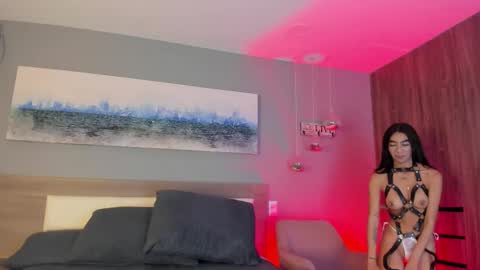 Ashly online show from 11/07/25, 07:36