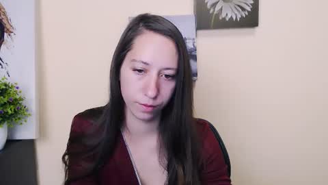 Snapshot of _astraia_ chatting on 06/16/26, 08:50 _astraia_ online show from 06/16/26, 08:50