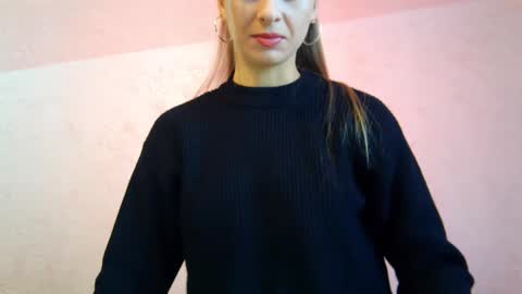 _aurora_sweet online show from 10/22/25, 09:42