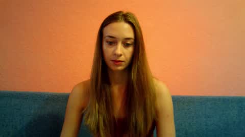 _aurora_sweet online show from 12/01/25, 08:19