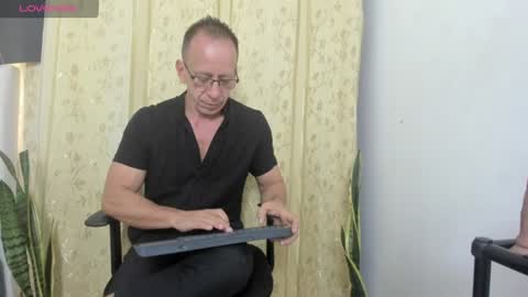 Axel online show from 07/02/26, 11:38