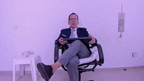 _axelking_ online show from 02/19/26, 11:39