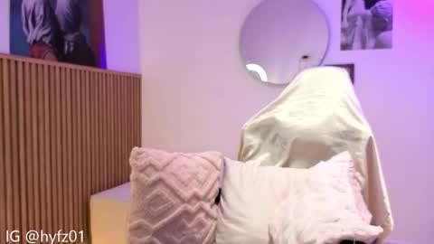 hell y online show from 10/14/25, 01:50