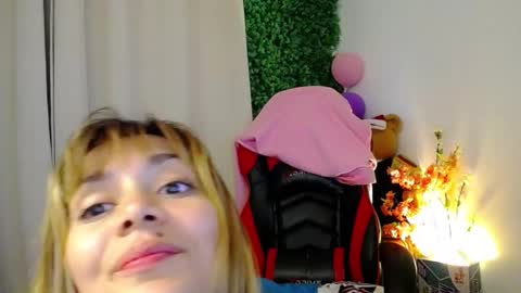 _babieswink online show from 01/06/26, 08:23