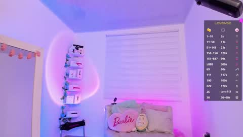 Snapshot of _barbie_joy chatting on 02/09/25, 08:45 Andrea online show from 02/09/25, 08:45