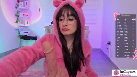 Snapshot of _barbie_joy chatting on 02/19/25, 05:38 Andrea online show from 02/19/25, 05:38