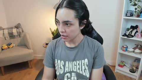 Bella Evans online show from 02/13/25, 05:37