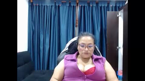 _bellanocturna online show from 04/18/26, 04:38