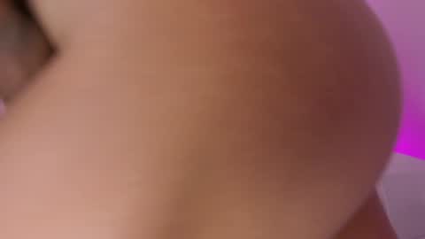 Snapshot of _bianca_18 chatting on 01/13/25, 05:44 Hi guys i am Bianca online show from 01/13/25, 05:44