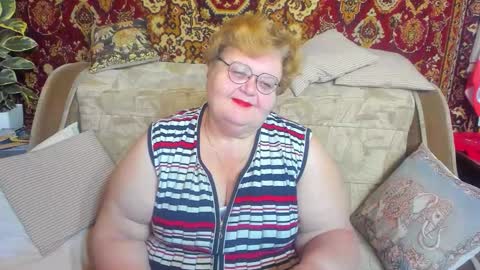 Snapshot of _big_beautiful_love_ chatting on 10/04/25, 07:34 Louise  ONLY IN PVT  Masturbation with dildo and cum  Naked  Show and play with pussy  Blow job  Hand job  ONLY IN PVT  online show from 10/04/25, 07:34