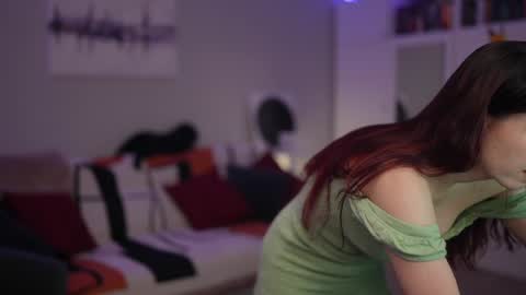 Lili online show from 02/03/26, 06:16