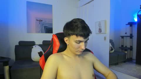 Snapshot of _blakee chatting on 01/17/25, 06:04 B L A K E online show from 01/17/25, 06:04