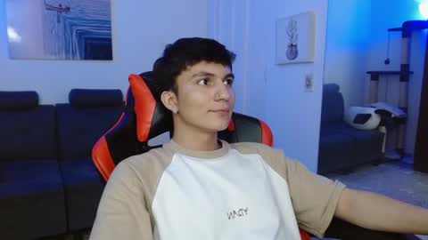 Snapshot of _blakee chatting on 02/10/25, 05:14 B L A K E online show from 02/10/25, 05:14