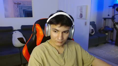 Snapshot of _blakee chatting on 02/15/25, 09:38 B L A K E online show from 02/15/25, 09:38