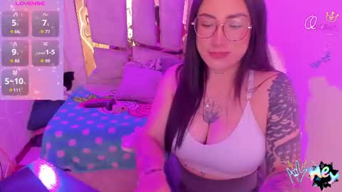 Snapshot of _briigite chatting on 06/10/26, 05:56 Angie Independent model online show from 06/10/26, 05:56