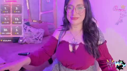 Snapshot of _briigite chatting on 07/14/26, 01:30 Angie Independent model online show from 07/14/26, 01:30