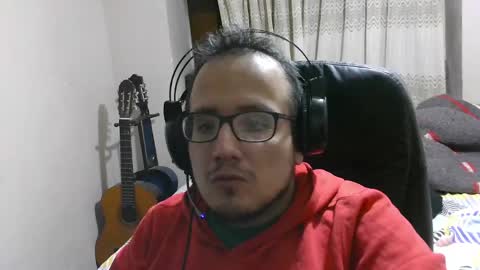 Snapshot of _buckle_ chatting on 05/02/26, 03:55 _buckle_ online show from 05/02/26, 03:55