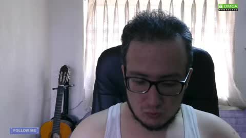 Snapshot of _buckle_ chatting on 05/10/26, 05:51 _buckle_ online show from 05/10/26, 05:51