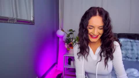 _carlawhite_ online show from 03/25/26, 04:40