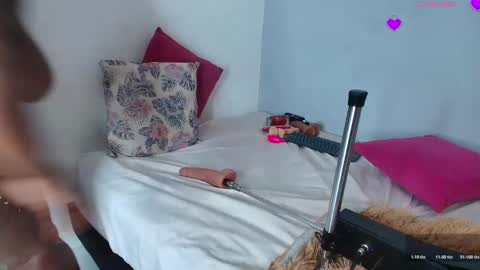 Caro. online show from 11/20/25, 07:35