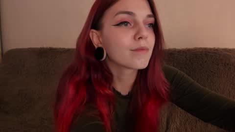 Caroline online show from 11/05/25, 12:16