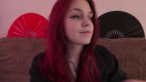 Caroline online show from 03/03/26, 10:43