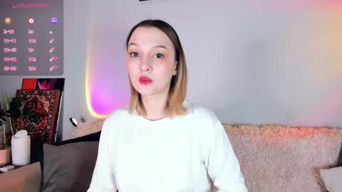 Christina Chris online show from 11/24/25, 06:13