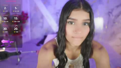 _charlotte_queen_ online show from 04/15/26, 07:54