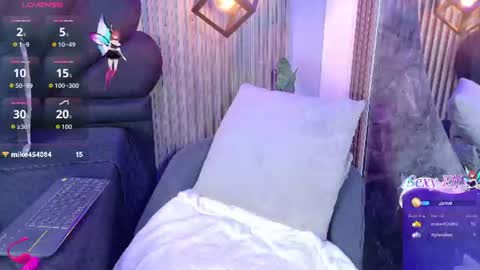 Snapshot of _charlotte_queen_ chatting on 07/28/26, 03:43 _charlotte_queen_ online show from 07/28/26, 03:43