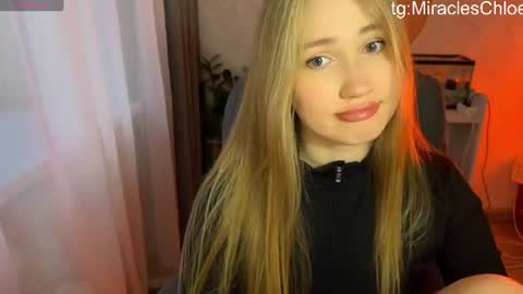 Snapshot of _chloe_miller_ chatting on 07/13/26, 05:05 _chloe_miller_ online show from 07/13/26, 05:05