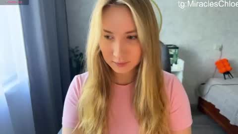 Snapshot of _chloe_miller_ chatting on 07/20/26, 03:25 _chloe_miller_ online show from 07/20/26, 03:25