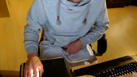 Snapshot of _chris_87 chatting on 01/23/25, 07:40 chris 87 online show from 01/23/25, 07:40