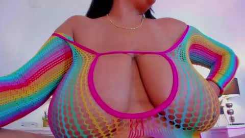 Snapshot of _ciara_benet_ chatting on 02/19/26, 04:14 _ciara_benet_ online show from 02/19/26, 04:14