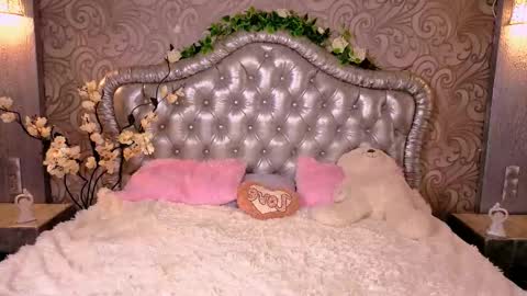 Cindy . online show from 02/16/26, 05:36