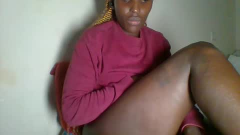 Snapshot of _clara01 chatting on 02/01/25, 05:47 clara online show from 02/01/25, 05:47