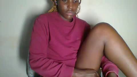 Snapshot of _clara01 chatting on 02/12/25, 02:56 clara online show from 02/12/25, 02:56