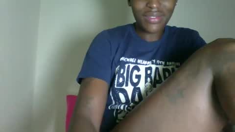 clara online show from 04/10/26, 09:36