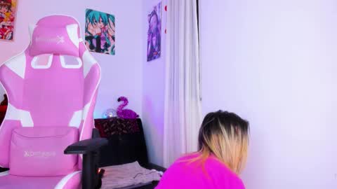  Chloe  online show from 02/06/26, 06:07