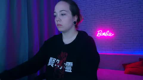 Snapshot of _crazybee_ chatting on 05/29/26, 04:10 Nica online show from 05/29/26, 04:10
