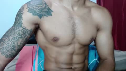 Snapshot of _crissgex_ chatting on 02/11/25, 04:44  crissgex  online show from 02/11/25, 04:44