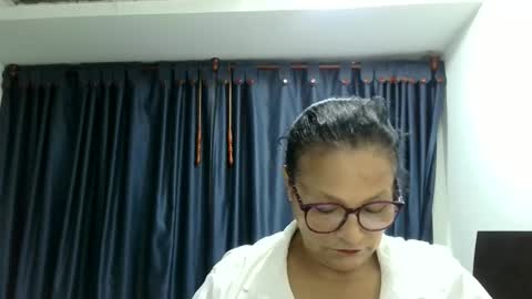 _cristal15 online show from 12/01/25, 03:55